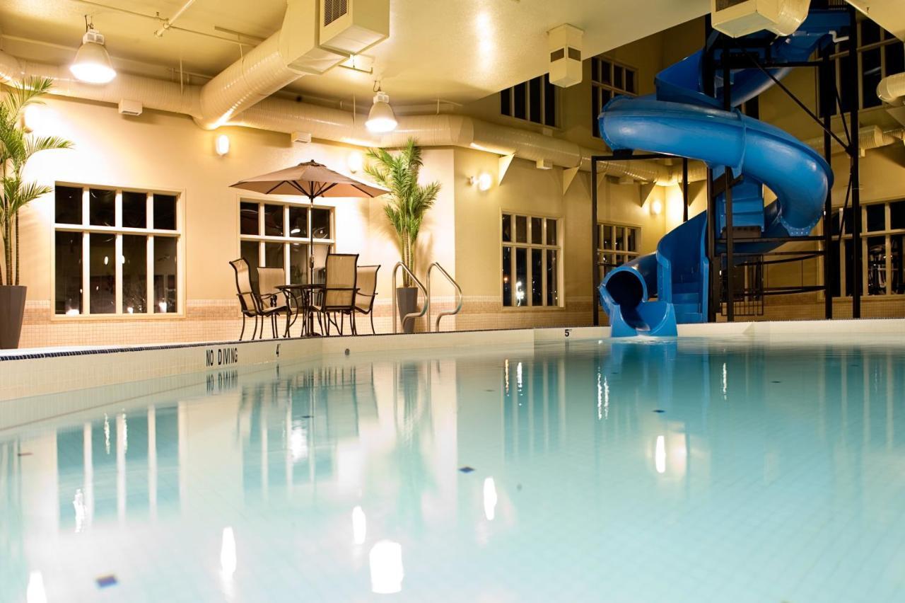 Holiday Inn Express Grande Prairie By Ihg Ngoại thất bức ảnh